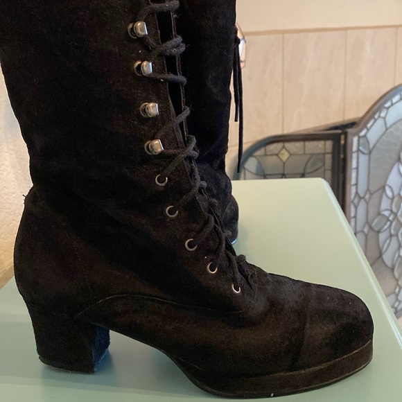 VINTAGE 1980s Platform Boots - Picture 5 of 9